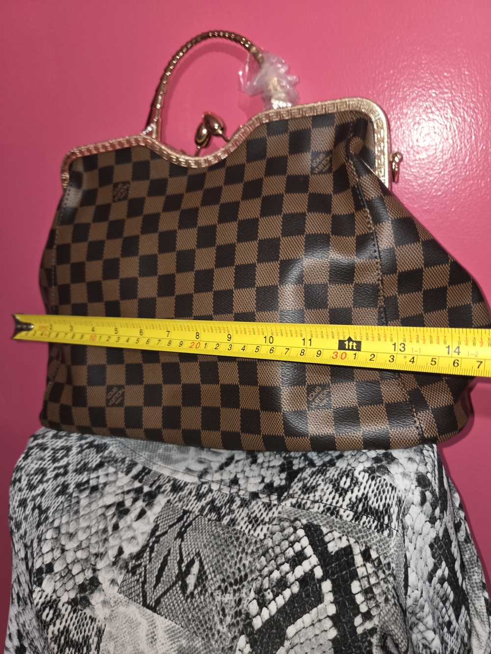 Kiss  Checkered Women’s Top-Handle Bag with Shouder Chain Strap  Gold Accents